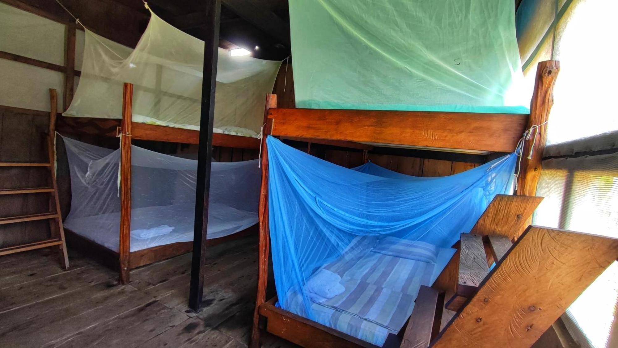 Hospedaje Y Tours Reina Arriera Amazonas Colombia Macedonia 外观 照片